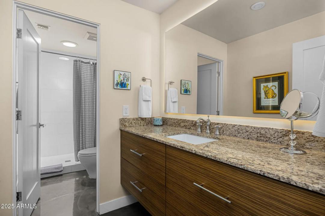 Real Estate Picture 26