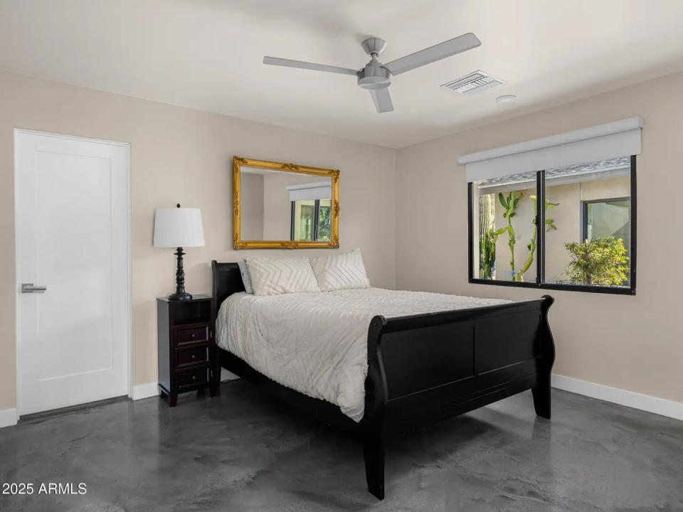 Real Estate Picture 27