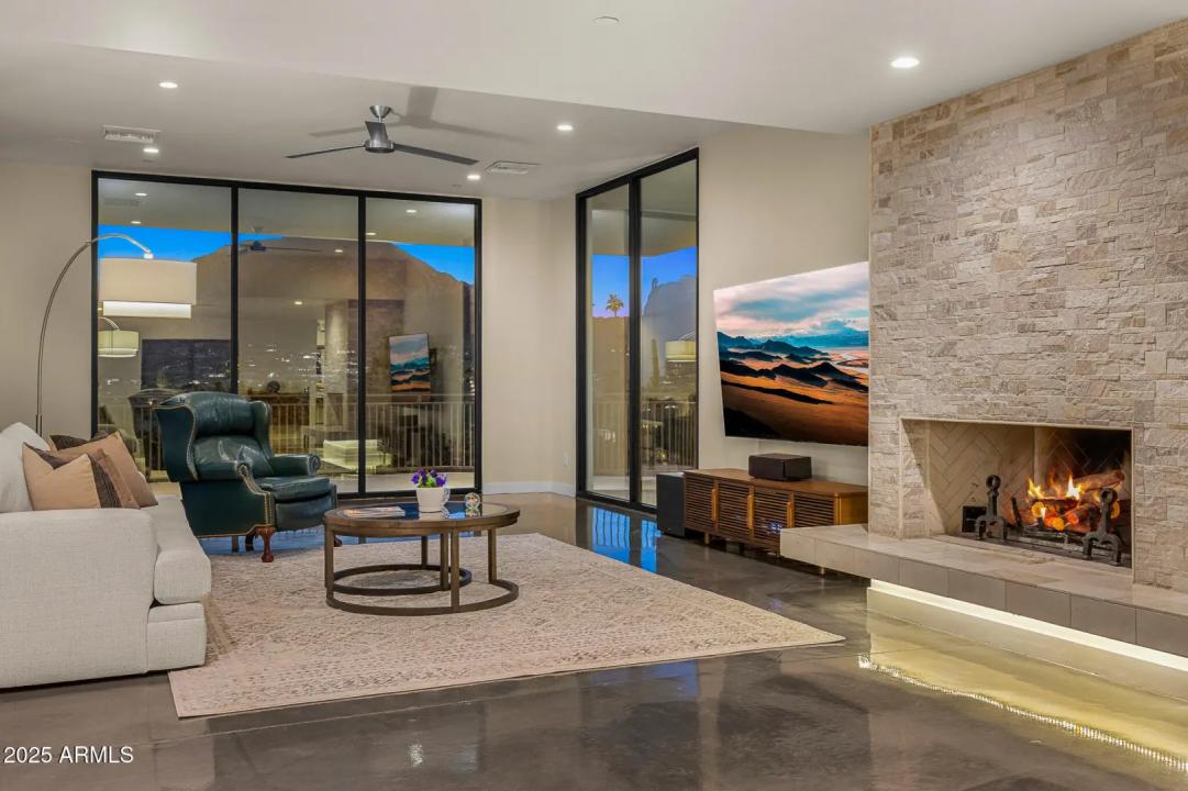 Real Estate Picture 52