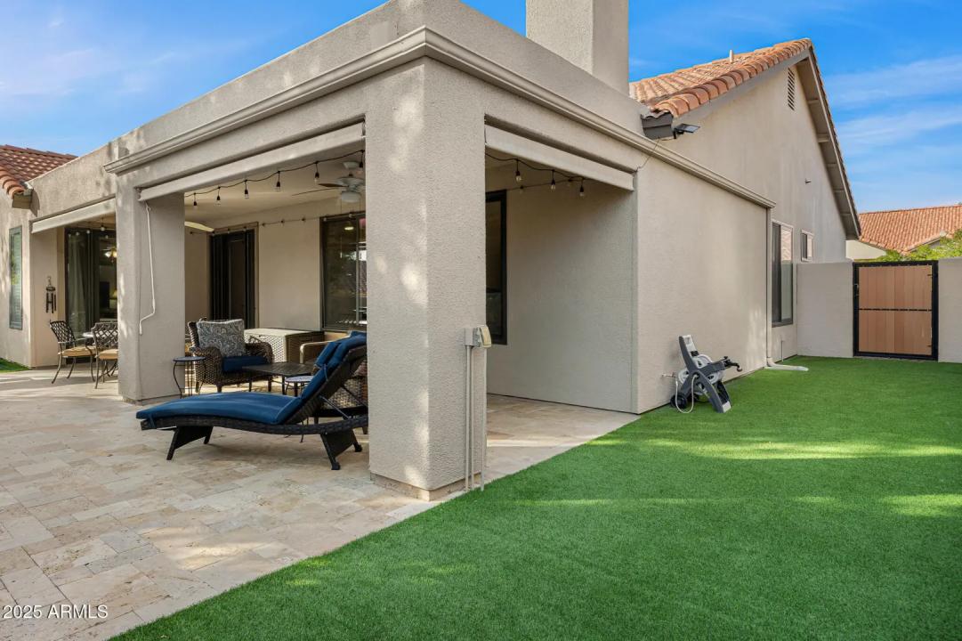 Real Estate Picture 18