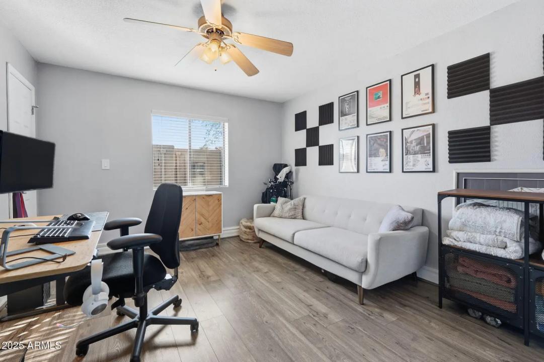 Real Estate Picture 21