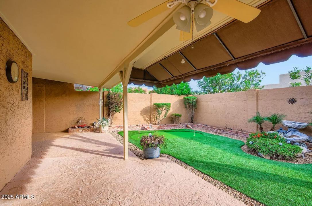 Real Estate Picture 22