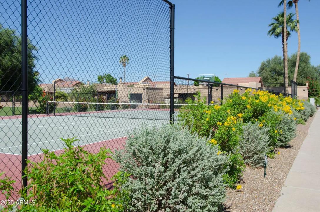 Real Estate Picture 32