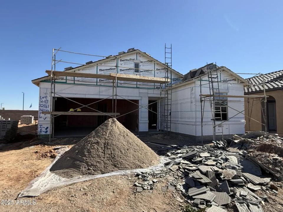 Real Estate Picture 2