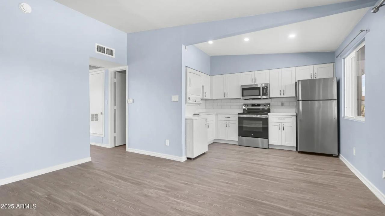 Real Estate Picture 2