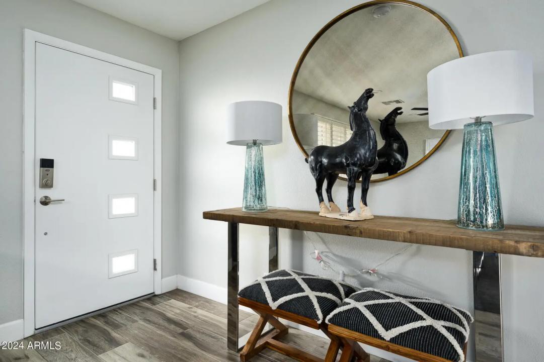 Real Estate Picture 6