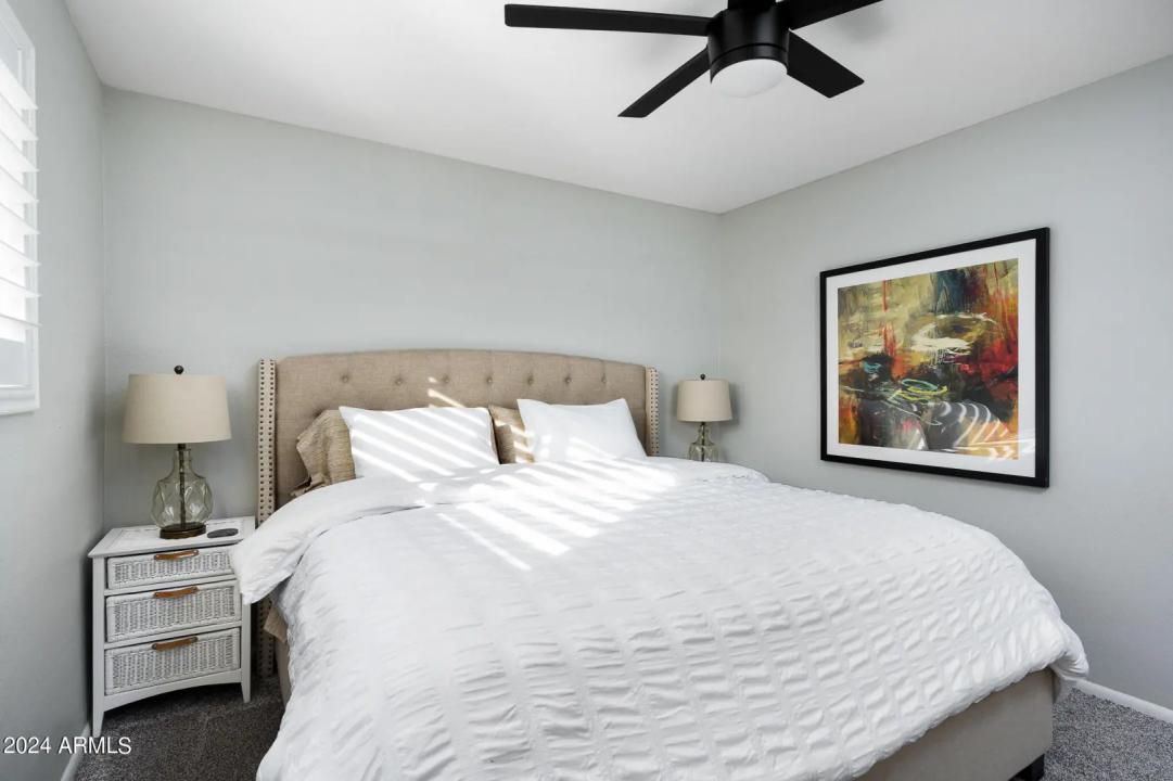 Real Estate Picture 21