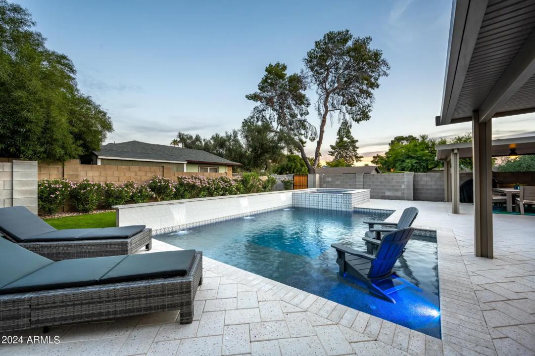 Real Estate Picture 29