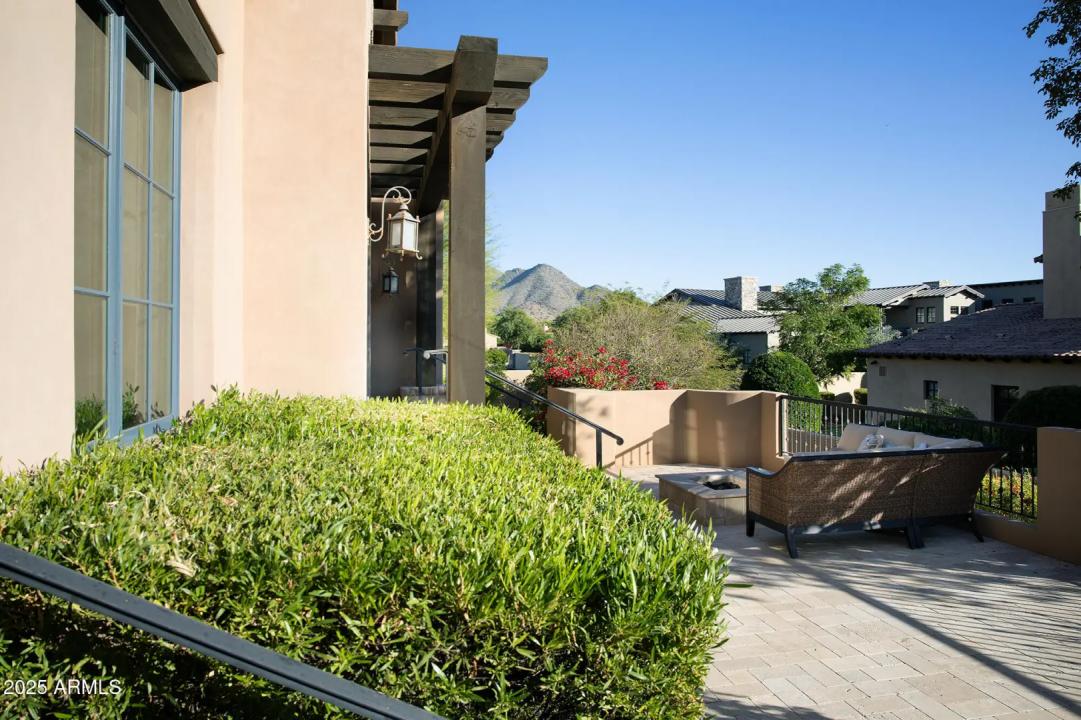 Real Estate Picture 27