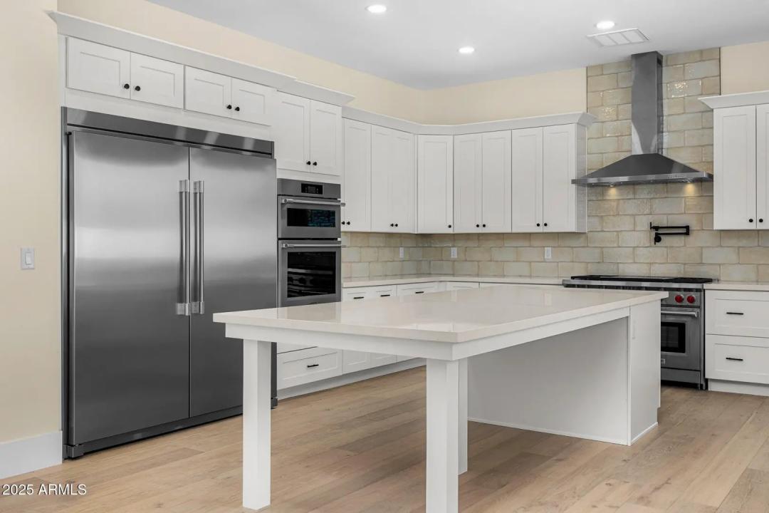 Real Estate Picture 2