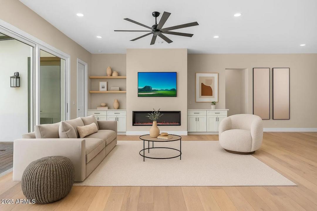 Real Estate Picture 1