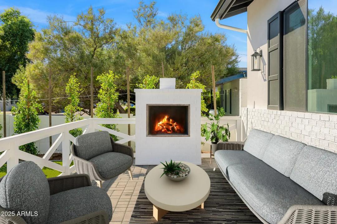 Real Estate Picture 19