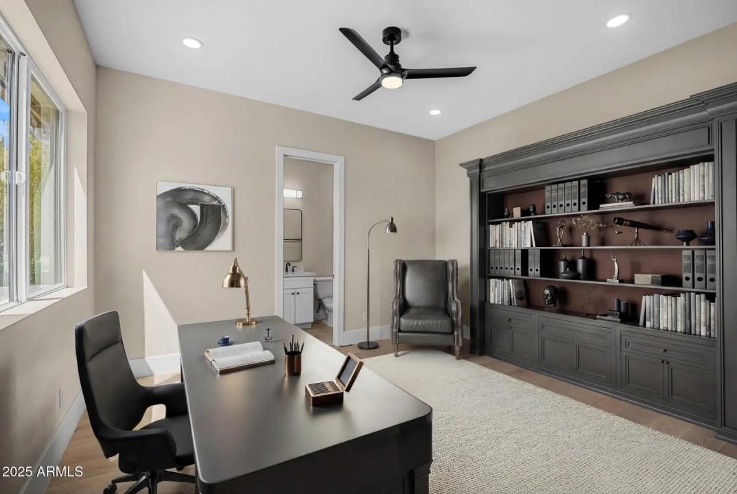 Real Estate Picture 18