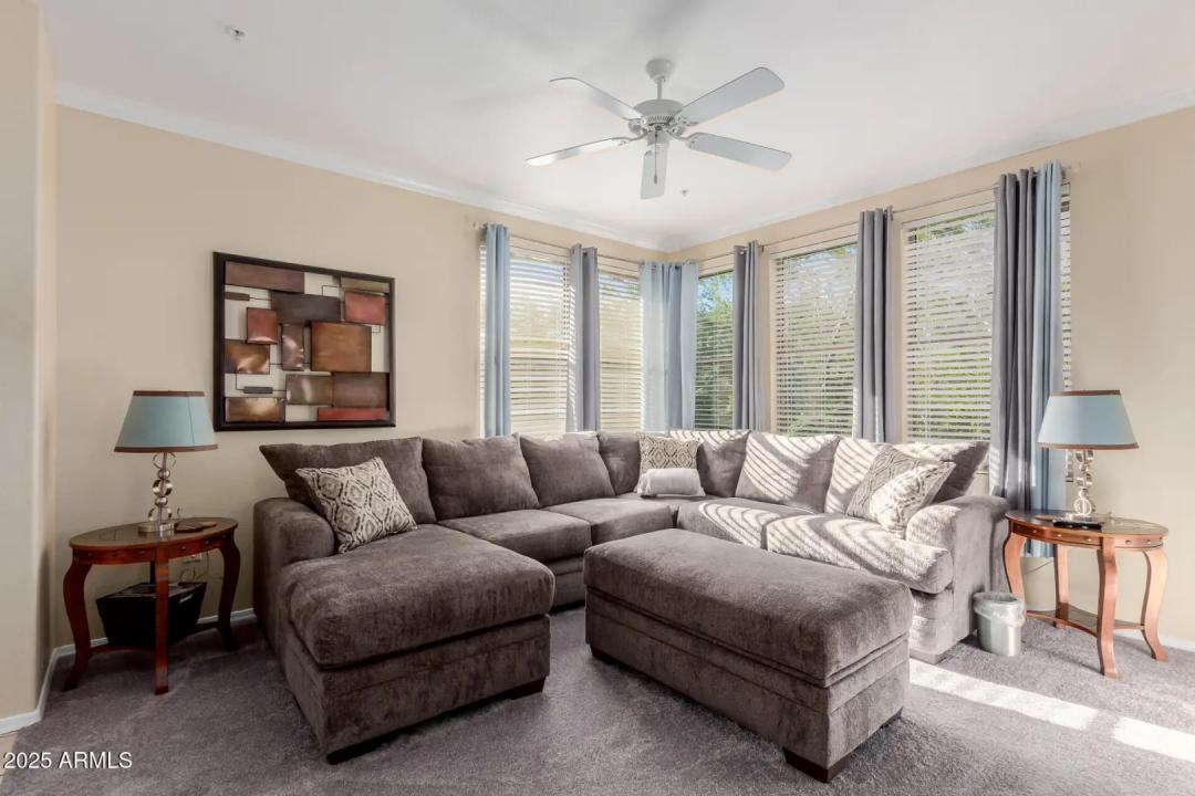 Real Estate Picture 7