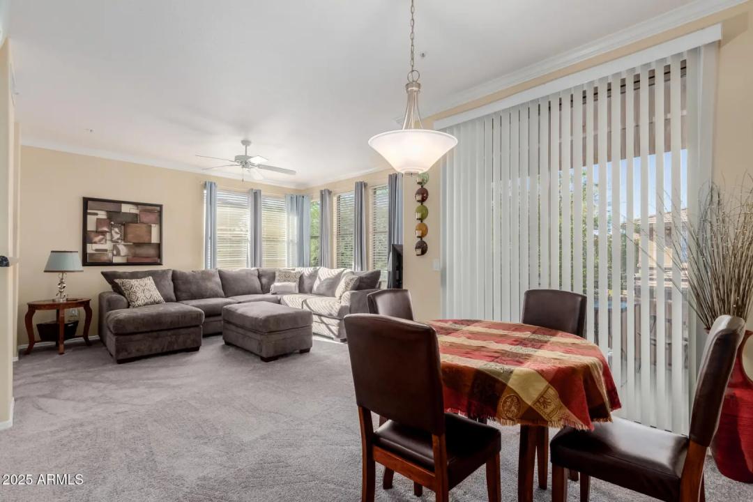 Real Estate Picture 9