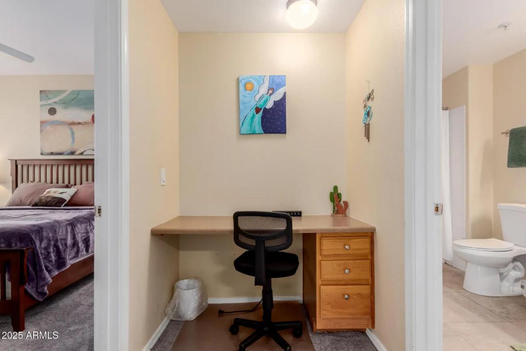 Real Estate Picture 22