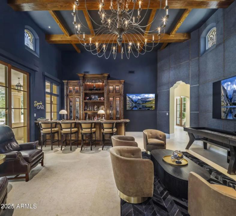 Real Estate Picture 16