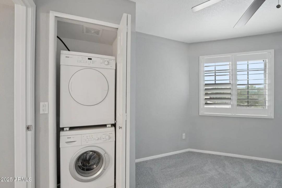 Real Estate Picture 15