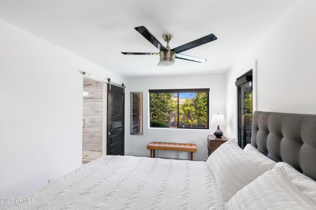 Real Estate Picture 14