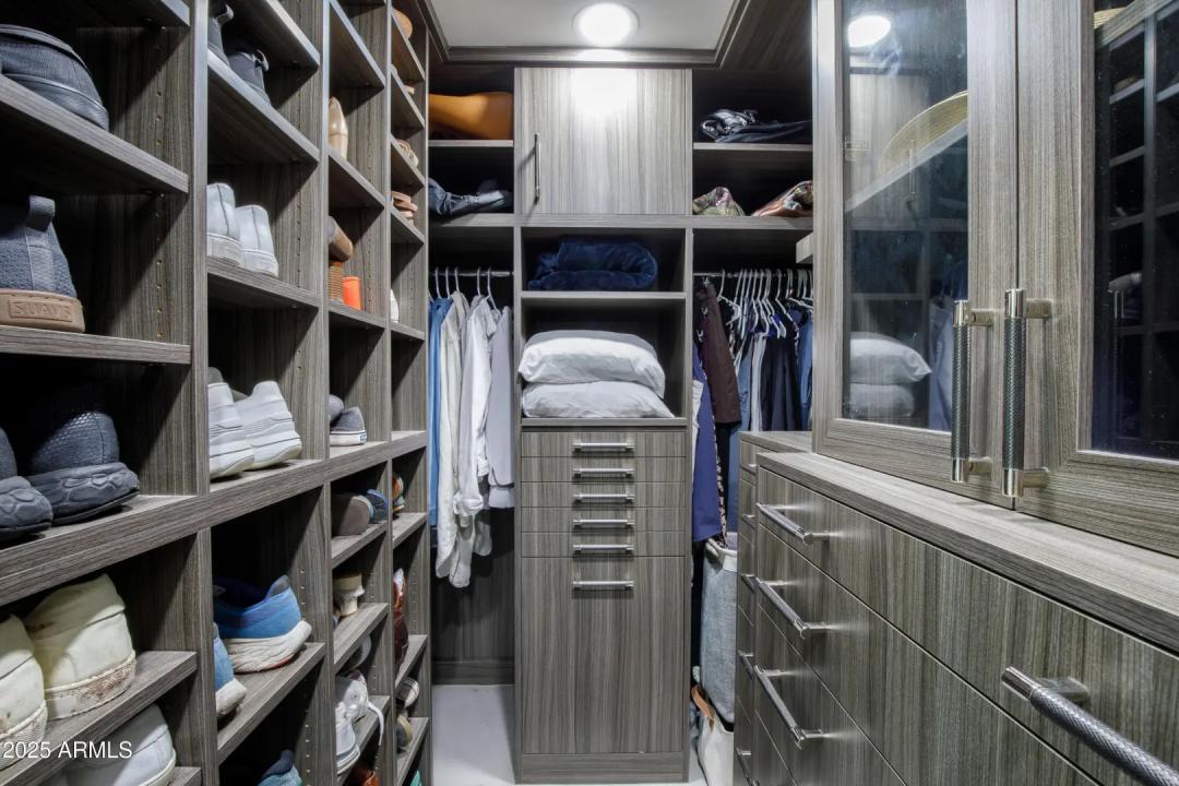 Real Estate Picture 21