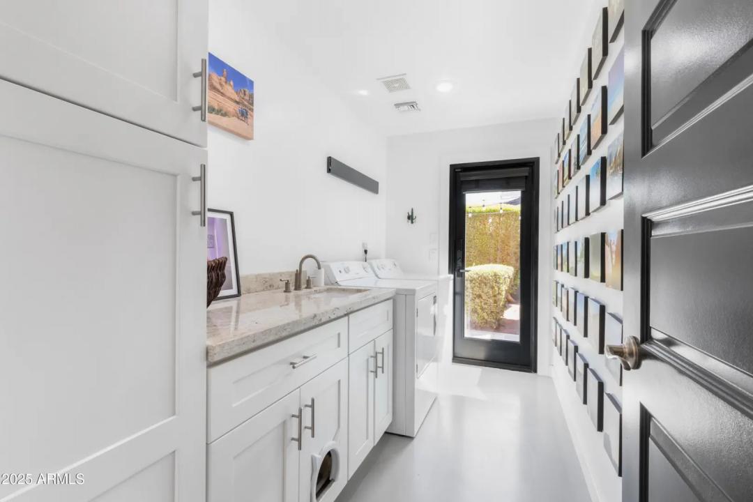 Real Estate Picture 25