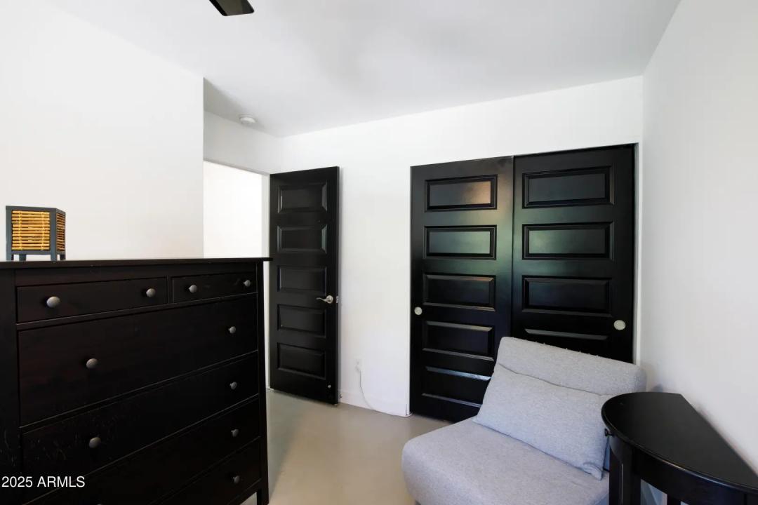 Real Estate Picture 28