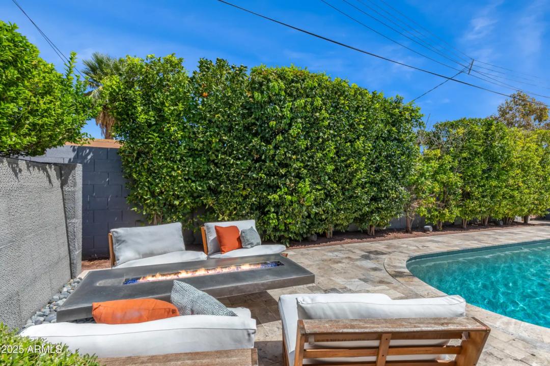 Real Estate Picture 35