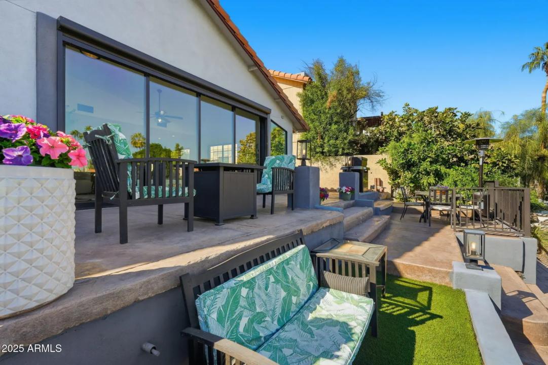 Real Estate Picture 10