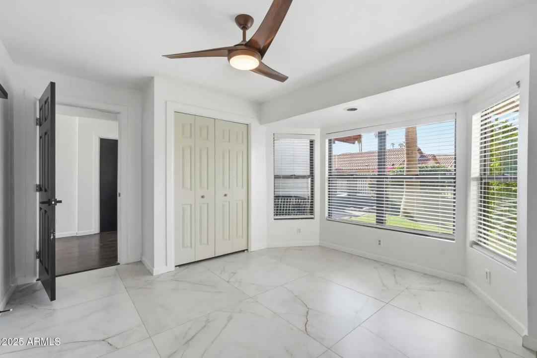 Real Estate Picture 27