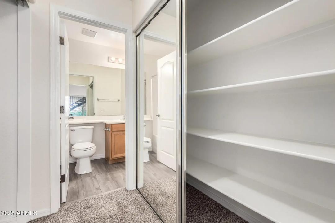 Real Estate Picture 13