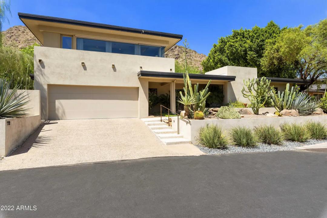 Real Estate Picture 3