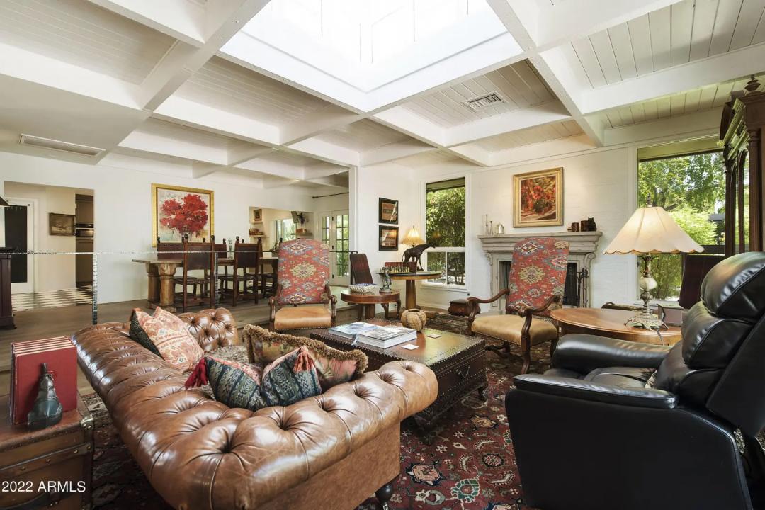 Real Estate Picture 19