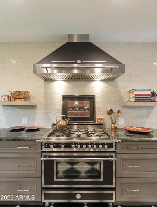 Real Estate Picture 28