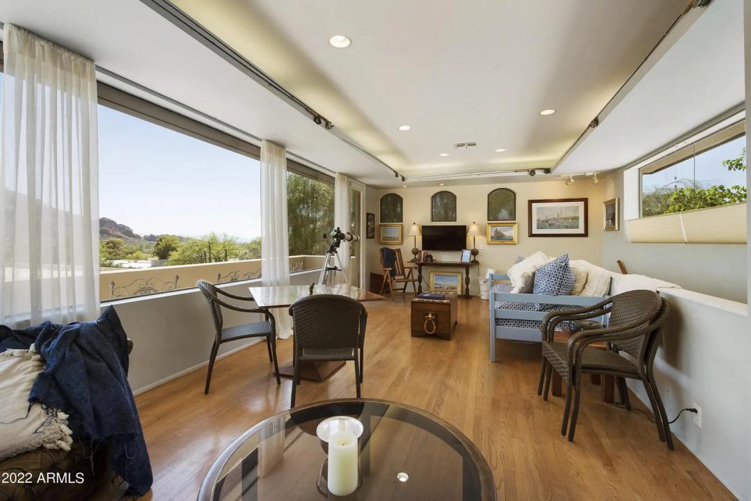 Real Estate Picture 42