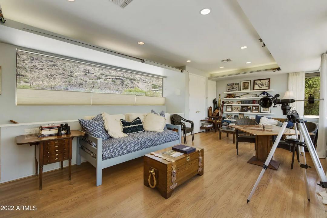 Real Estate Picture 43