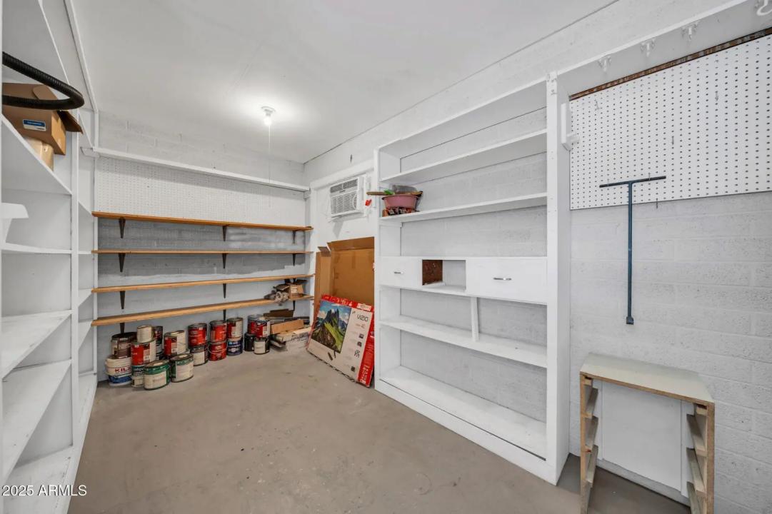 Real Estate Picture 25