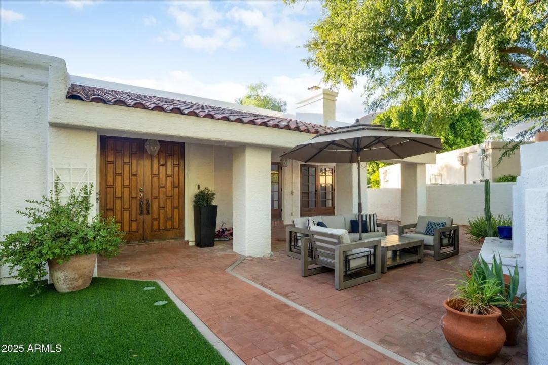 Real Estate Picture 15