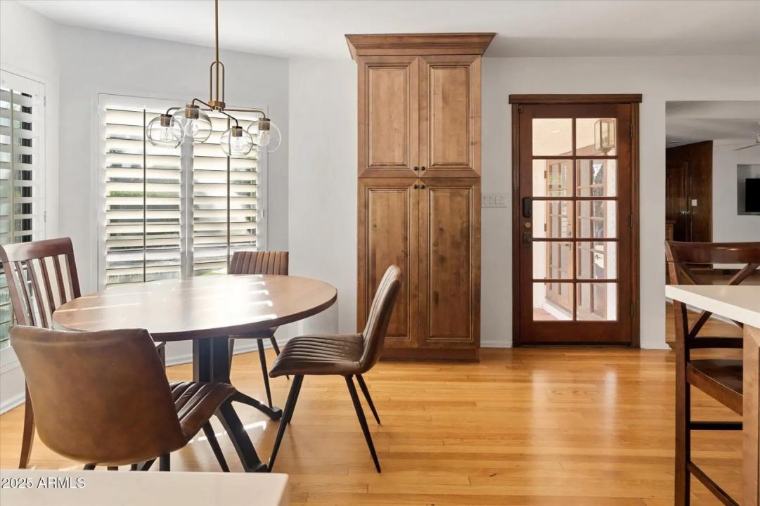 Real Estate Picture 34