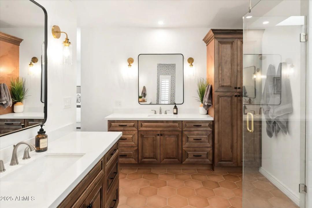 Real Estate Picture 55