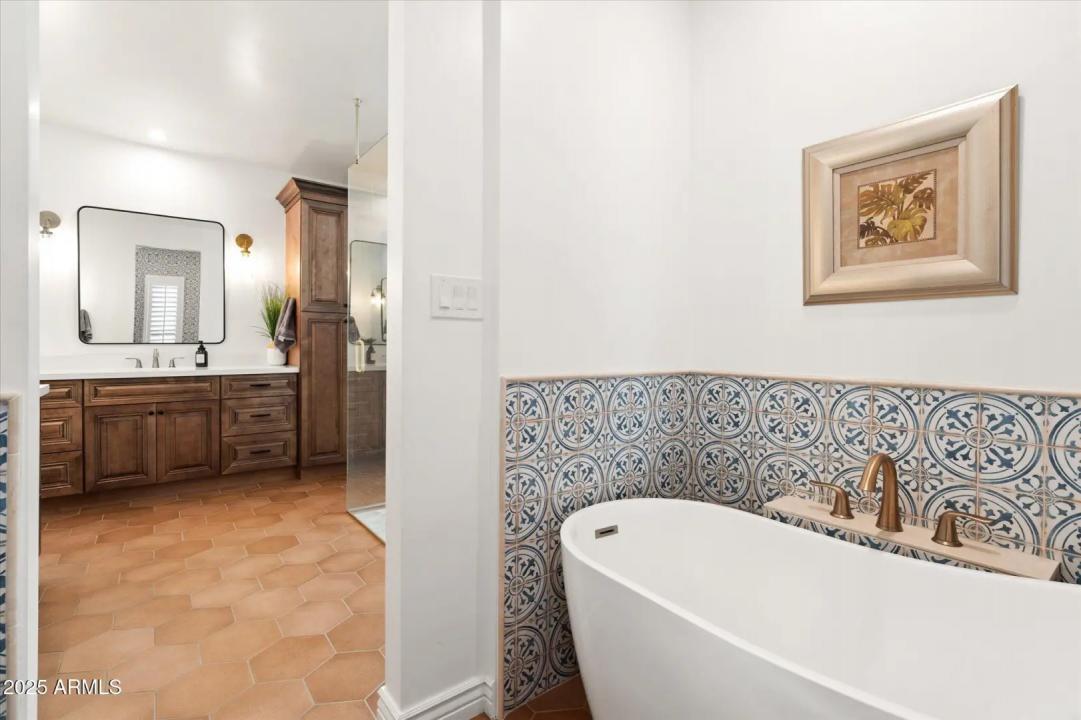 Real Estate Picture 56