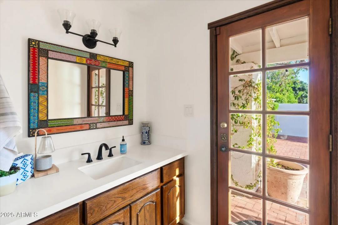 Real Estate Picture 61