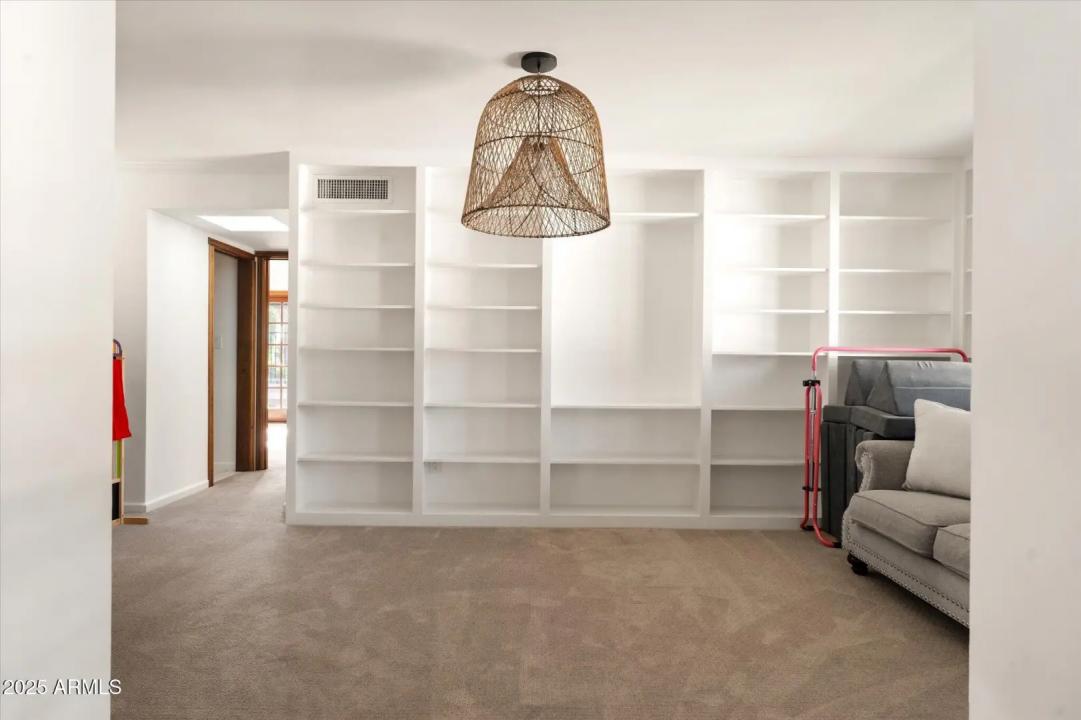 Real Estate Picture 71