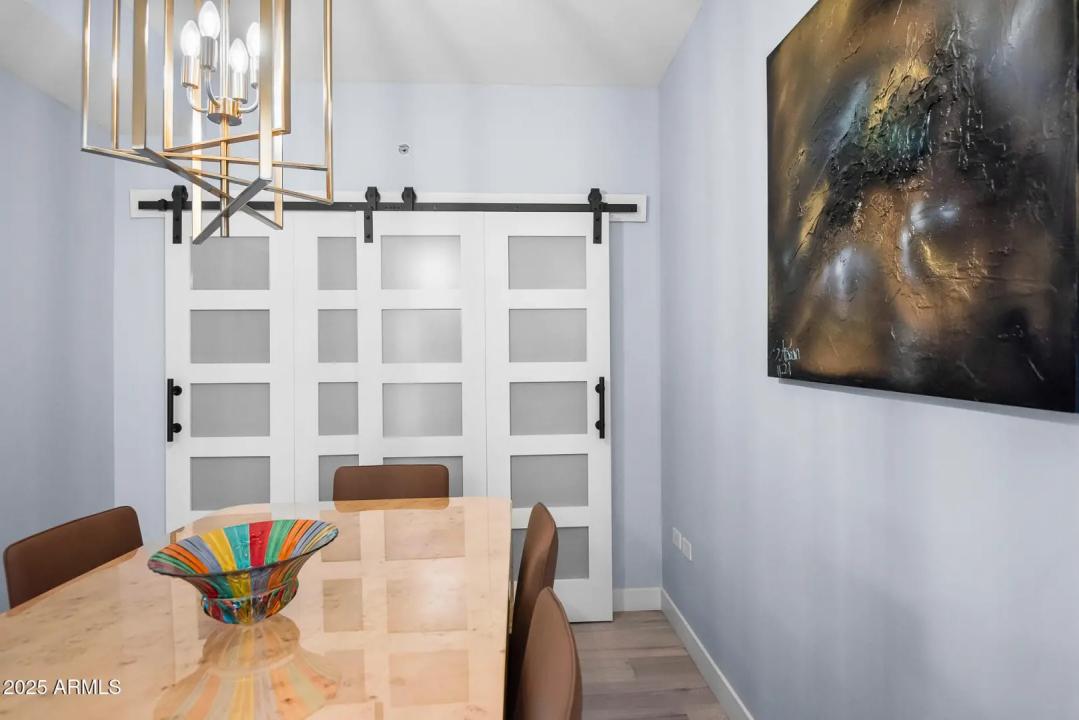 Real Estate Picture 33