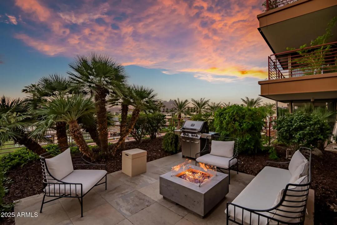 Real Estate Picture 9