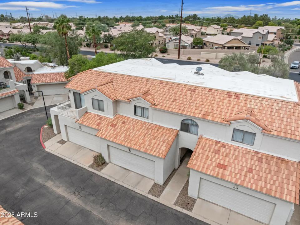 Real Estate Picture 36