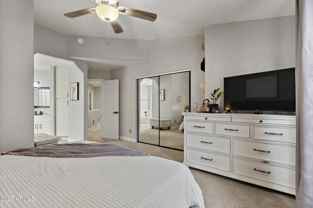 Real Estate Picture 21