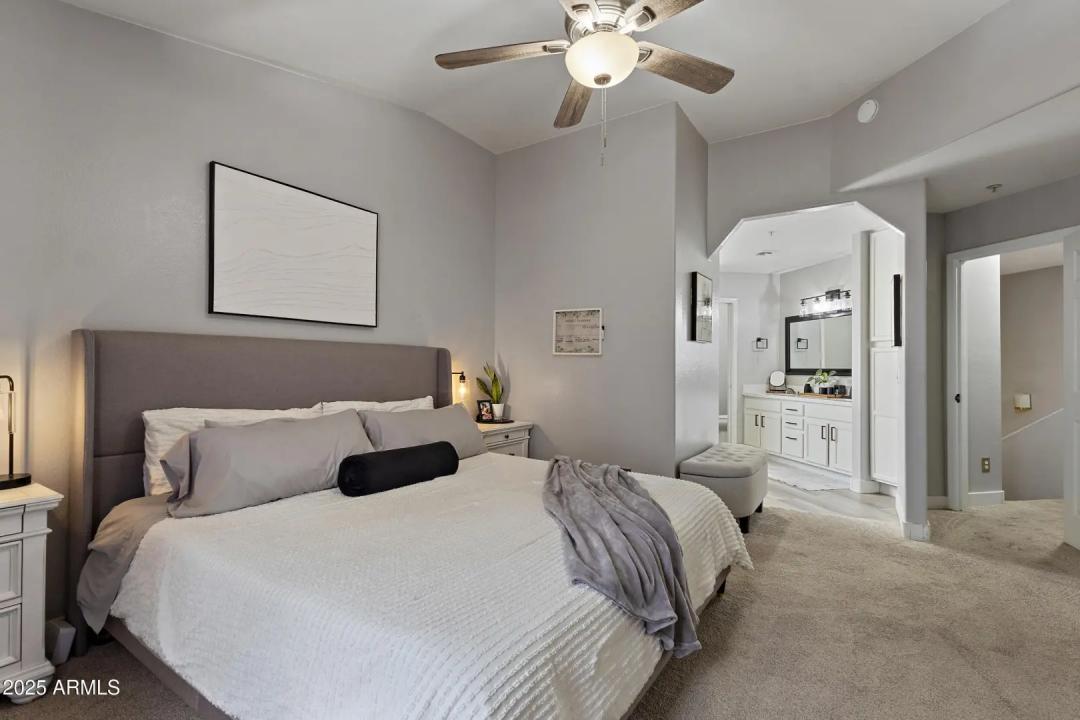 Real Estate Picture 20