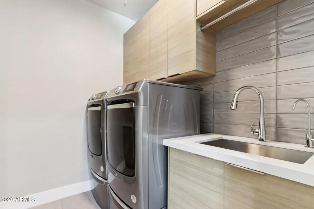 Real Estate Picture 20