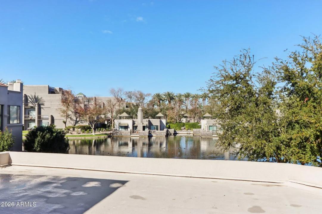 Real Estate Picture 28