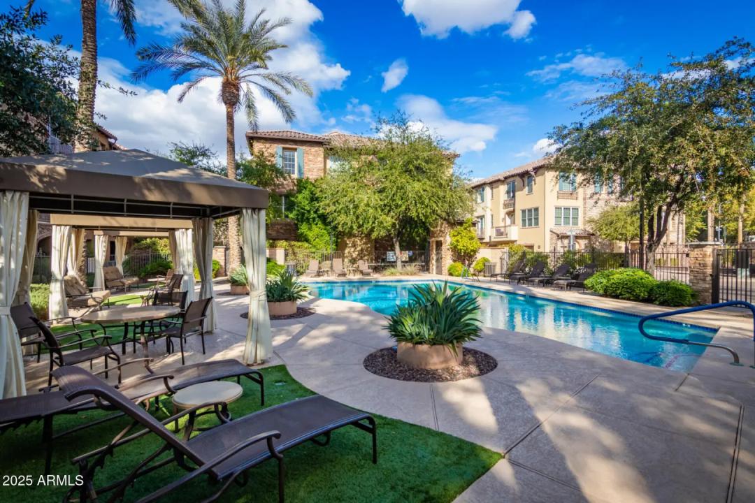 Real Estate Picture 31